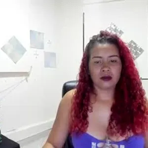 alondra_johnson28 webcam girl live sex