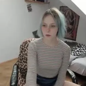 moth_crystal webcam girl live sex