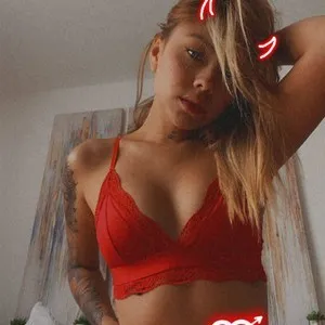 Saritaa__ webcam girl live sex