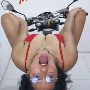 Miaa_Sotto webcam girl live sex