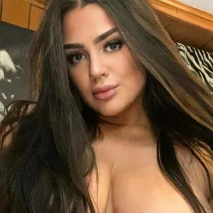 MayaJune webcam girl live sex