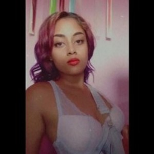 IndiSaVage's profile picture – Girl on Jerkmate