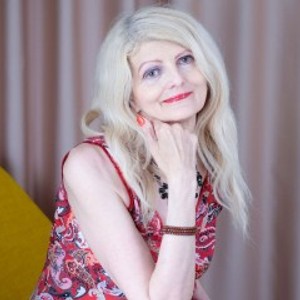 Profile picture of MatureCecy